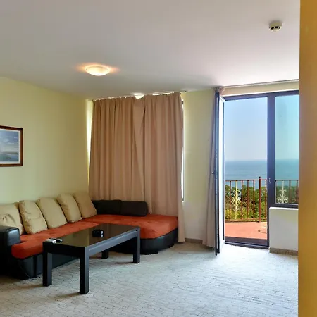 Ellinis - Sea View And Free Parking 3* Várna