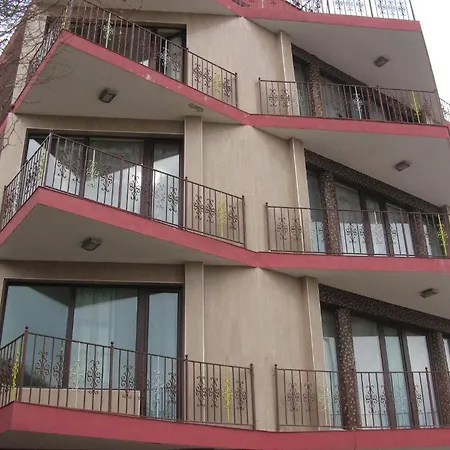 Ellinis - Sea View And Free Parking 3* Várna
