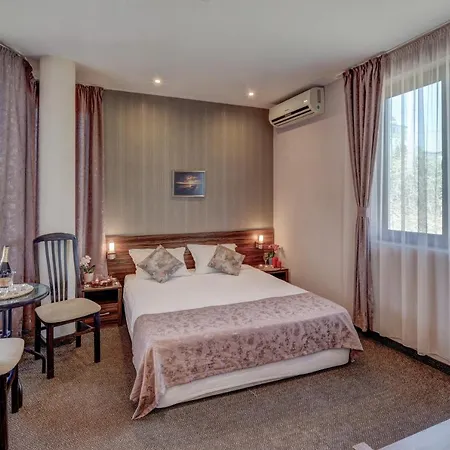 Ellinis - Sea View And Free Parking 3* Varna