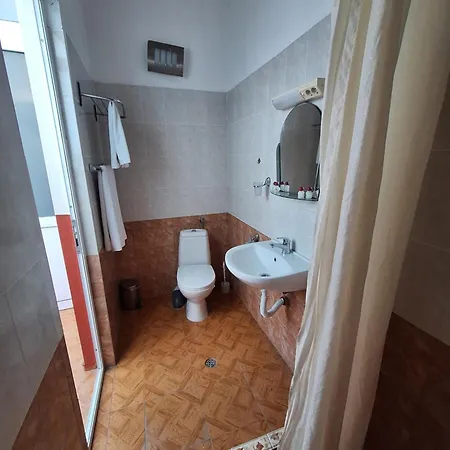 Ellinis - Sea View And Free Parking 3*