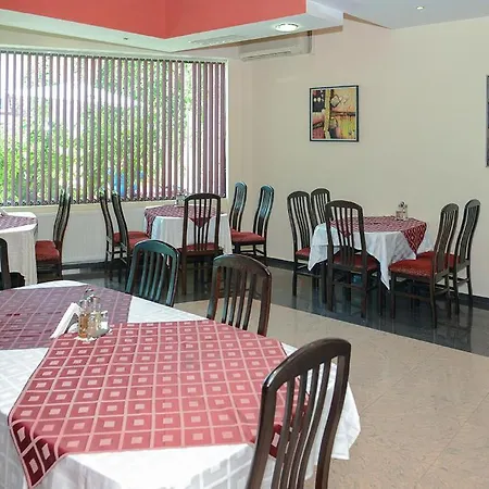 Ellinis Hotel