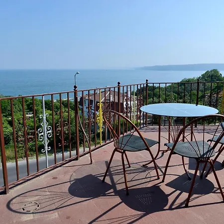 Ellinis - Sea View And Free Parking Hotel Varna